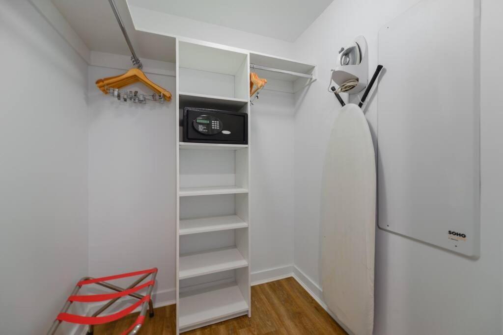 Cozy 1Br Condo Beachwalk Resort Hallandale Beach Extérieur photo